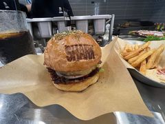 -shark burger·鲨鱼汉堡(交子大道店)