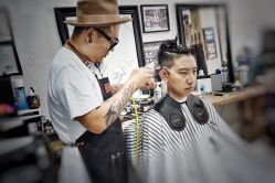 点击看大图 -TIGERBARBERSHOP 老虎男士理发店