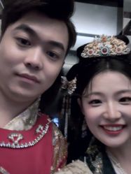 -都市丽人婚纱摄影