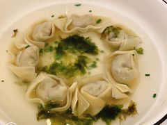 荠菜大馄饨-老人和饭店(淮海中路店)