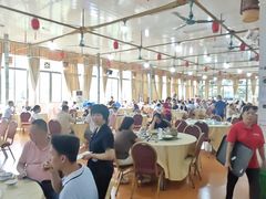大堂-区海鸡场饭店(石壁店)