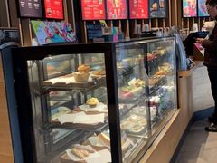 面包甜点陈列柜-星巴克(杭州桐庐利时广场店)