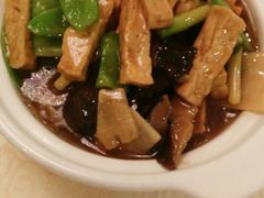-九花山烤鸭店