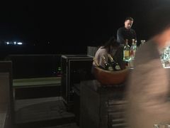 -瑰丽酒店·海吧·天际下午茶·现场DJ·天台酒吧