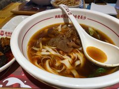 -呷佬·长沙手工米粉(金沙江路店)