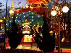 -七彩云南欢乐世界