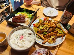 -滋味厨房小酒馆(万达广场店)