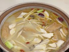 -土连锅·现熬养生汤锅(梁家巷店)