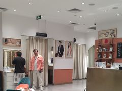 -海马体照相馆(万菱汇店)