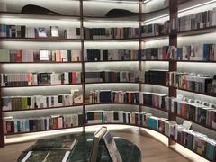 -二酉书店TOYOU BOOKS