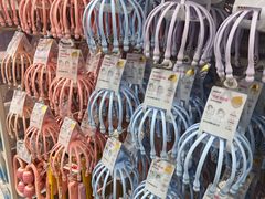 -名创优品(山东青岛华润万象城店)