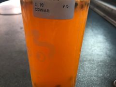 -CoCo都可(北京西站北广场店)