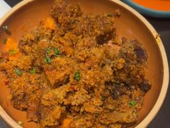 -川流不息·地道川菜·小龙虾(松东路店)