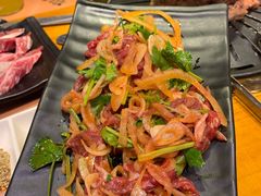 鲜拌黄牛肉-万兴佳烤肉·长白山老味道(东岸里店)