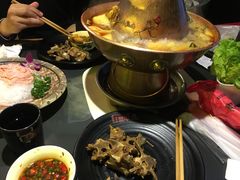 -红钳侠小龙虾·烧烤(中赢康康谷店)