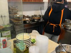 -金杨拉面王小吃面馆·牛三宝面·红烧牛肉粉