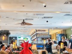 -大头虾越式风味餐厅(光明广场店)