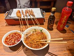 -万记麻辣烫国展总店