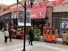 -王府井奥莱临潼小镇(临潼店)