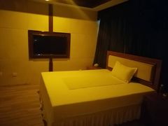 -花湖会所·高端水疗商务泡浴SPA(高新店)