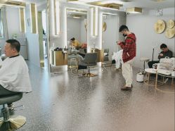 -即型男士理发工作室