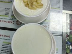 冰冻莲子鲜奶-义顺牛奶公司