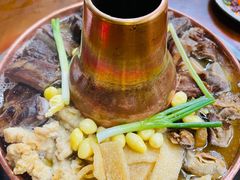 -岳记兴隆·青城腊排铜火锅(融创店)