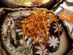 -牛人日志·鲜牛肉骨汤火锅(万科里瑧店)