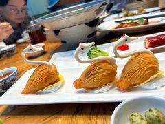 天鹅榴莲酥-点心传说·粤菜点心(佐阾虹湾店)