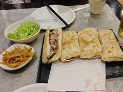 -高玛纳驴肉火烧(一世界店)