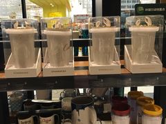 零售区-星巴克臻选(北京太阳宫凯德店)