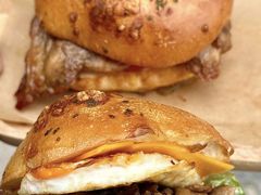 -必胜客(航洋国际店)