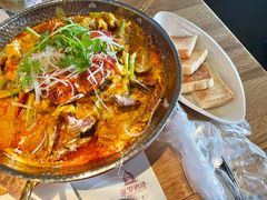 -暹罗酒肆泰餐厅酒吧