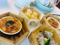 -鹿鸣酒家(越秀店)