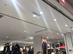 -优衣库(南京建邺万达广场店)