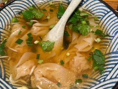 -北丐先生·野馄饨烧烤(长宁龙之梦店)