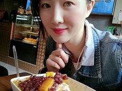 -杨小贤(东融国际影城店)