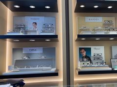 -博士眼镜(罗湖喜荟城店)