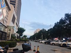 -乐享城购物中心