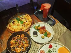 -喜洲吧·江畔老船厂·庭院餐厅(喜临院店)