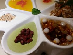 甜品大拼盘-绿茶餐厅(西单老佛爷店)