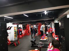 -坚果健身24小时工作室(定西路店)