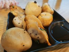 -香山胡记吴江路生煎(灵山路店)