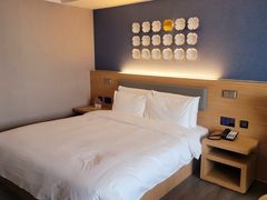-南京新街口桔子水晶酒店