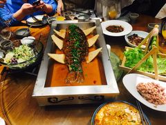 -秦唐一号西安菜馆(钟楼店)