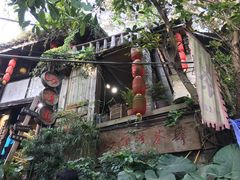 -磁器口古镇