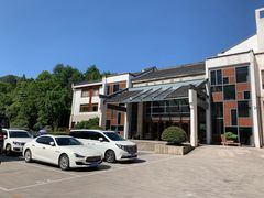 -九华山聚龙大酒店