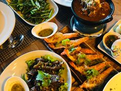 -Phensiri Thai Restaurant