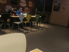 -麦当劳(南京路2店)