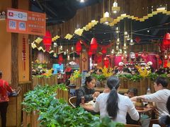 -老滇山寨•云南特色菜•地方菜•民族风情歌舞表演(金碧店)